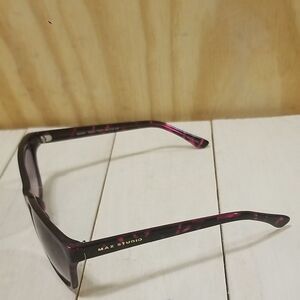 Max Studio Women's Black/Pink Sunglasses
